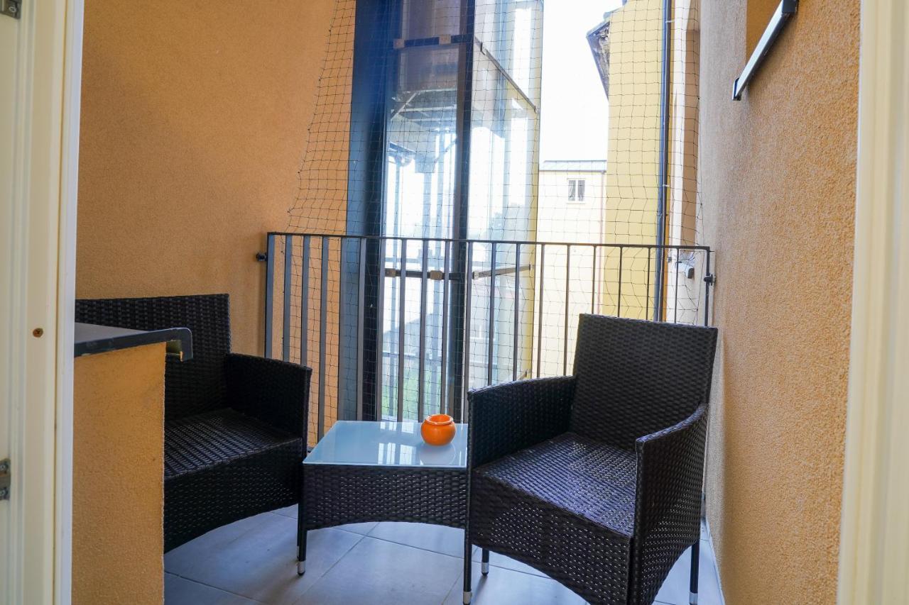 Lucy'S Apartments 2 Olomouc Exterior photo